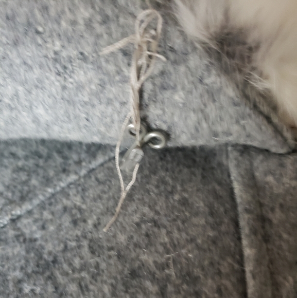 VINTAGE 1970's Wool/Rabbit Pea Coat! - Picture 13 of 15